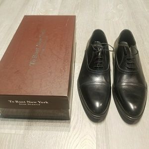 To Boot New York black cap toe oxfords